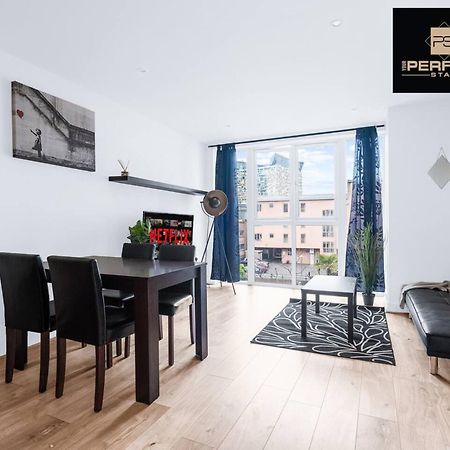 Mercury Suite City Centre Netflix Dedicated Workspace By Your Perfect Stay Short Lets Birmingham Buitenkant foto