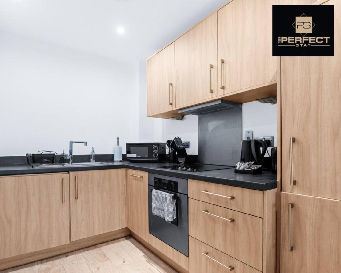 Mercury Suite City Centre Netflix Dedicated Workspace By Your Perfect Stay Short Lets Birmingham Buitenkant foto