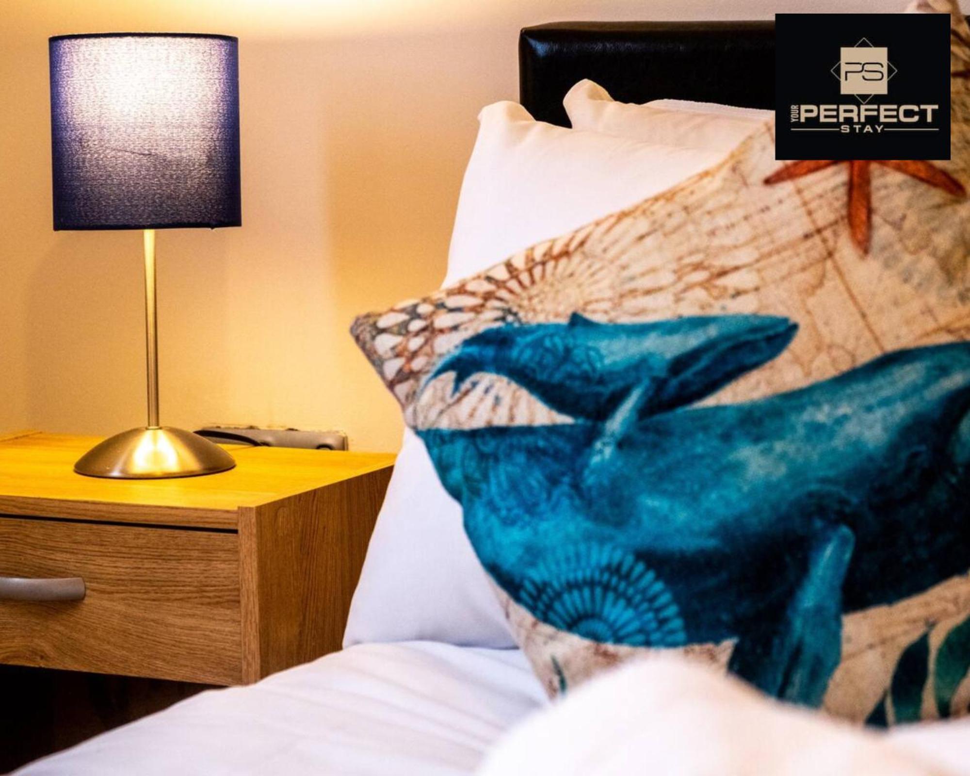 Mercury Suite City Centre Netflix Dedicated Workspace By Your Perfect Stay Short Lets Birmingham Buitenkant foto